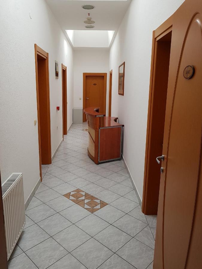 Prenociste Klas Pleternica Buitenkant foto