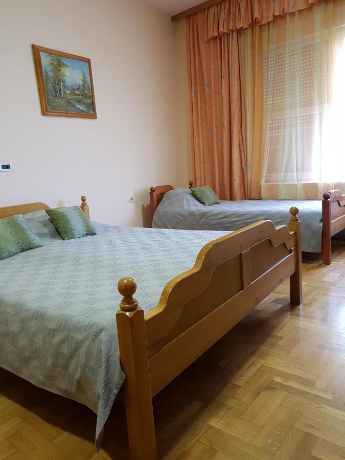 Prenociste Klas Pleternica Buitenkant foto