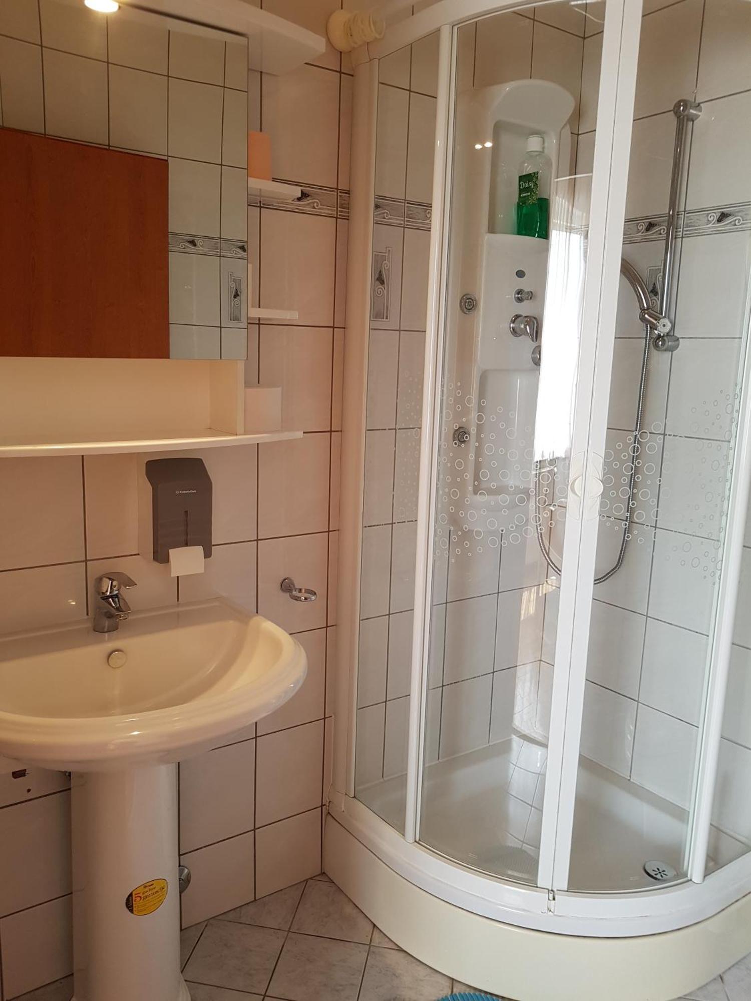 Prenociste Klas Pleternica Kamer foto
